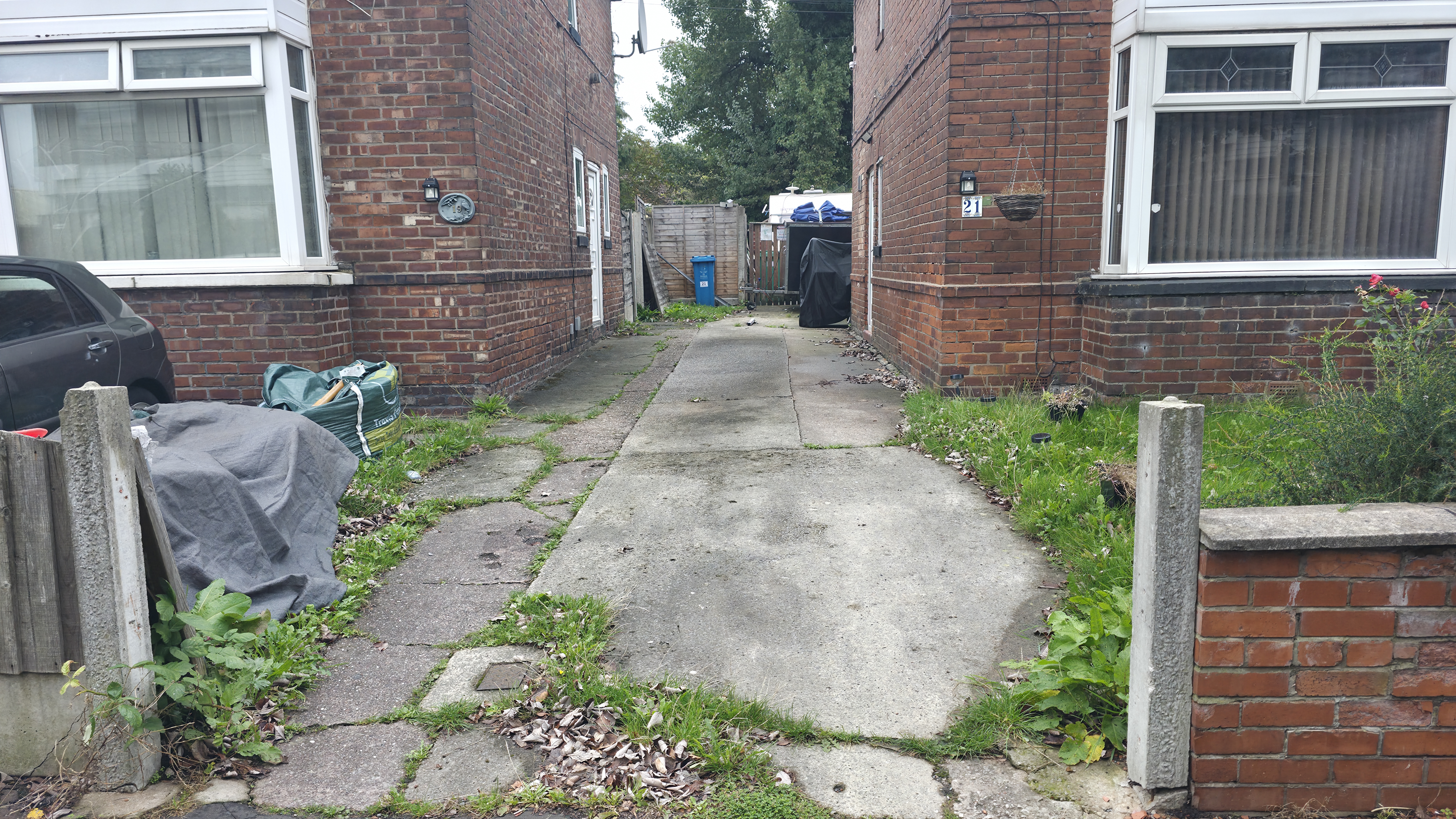 Shared concrete driveway clean before concrete repair