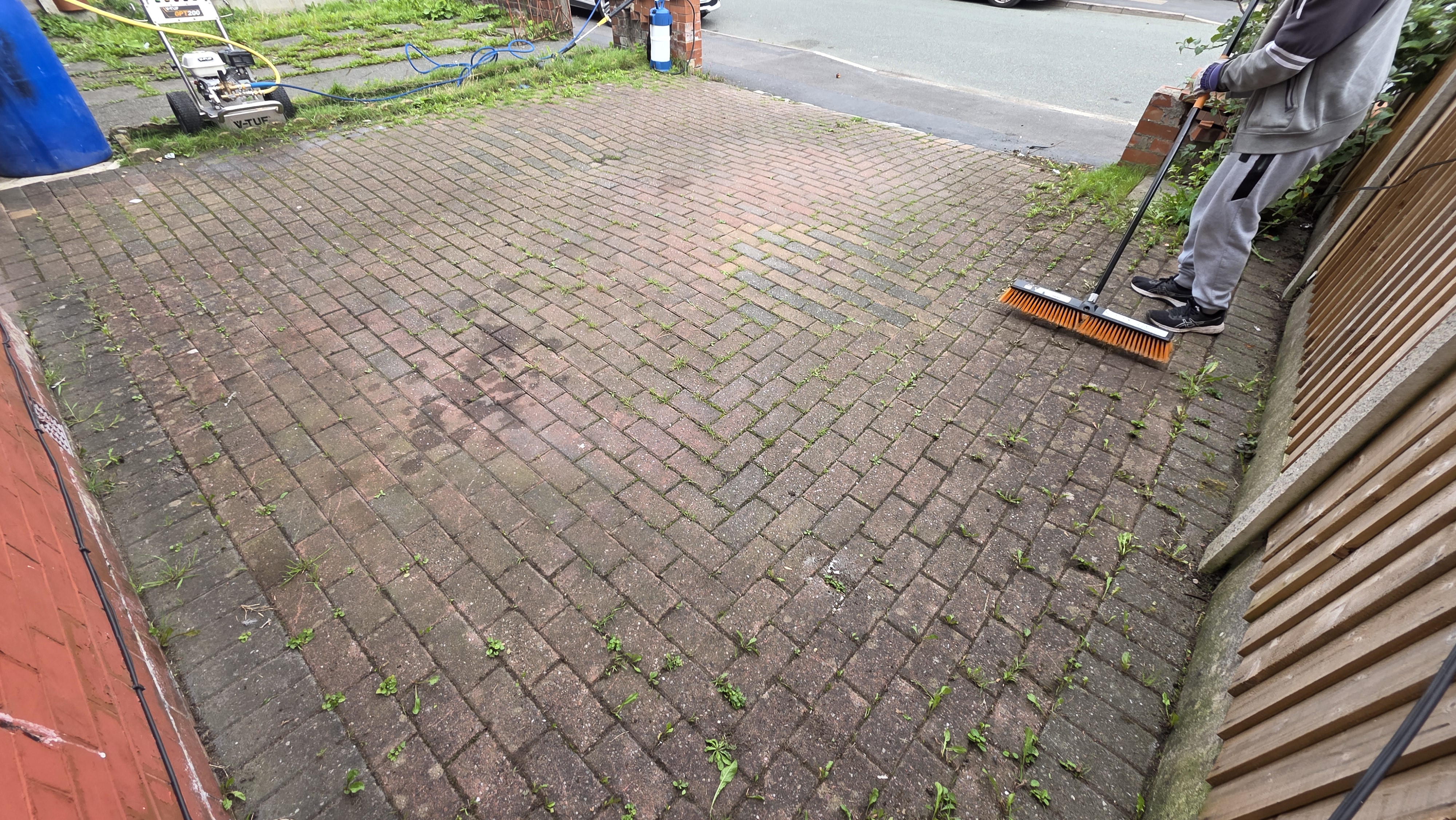Block Paving - Before Cleaning